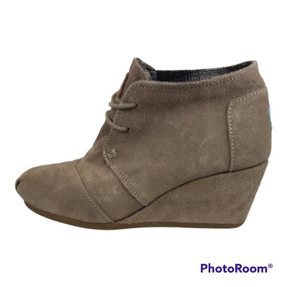 Toms Ankle Wedge Boots Suede Leather Boho Lace Up Booties Size 6 - Picture 2 of 8